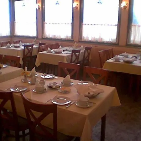 Hotel Fama